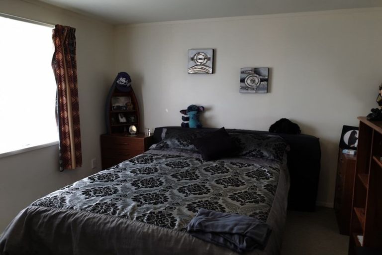 Photo of property in 205 Bridge Street, Eltham, 4322