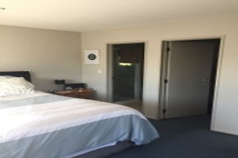 Photo of property in 24 Caversham Drive, Rototuna, Hamilton, 3210