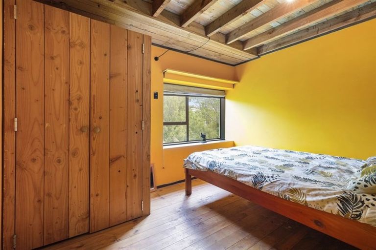 Photo of property in 2 Sea Vista Drive, Pukerua Bay, 5026