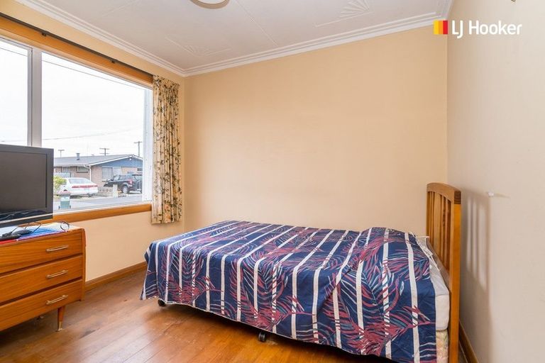 Photo of property in 182 Oxford Street, South Dunedin, Dunedin, 9012