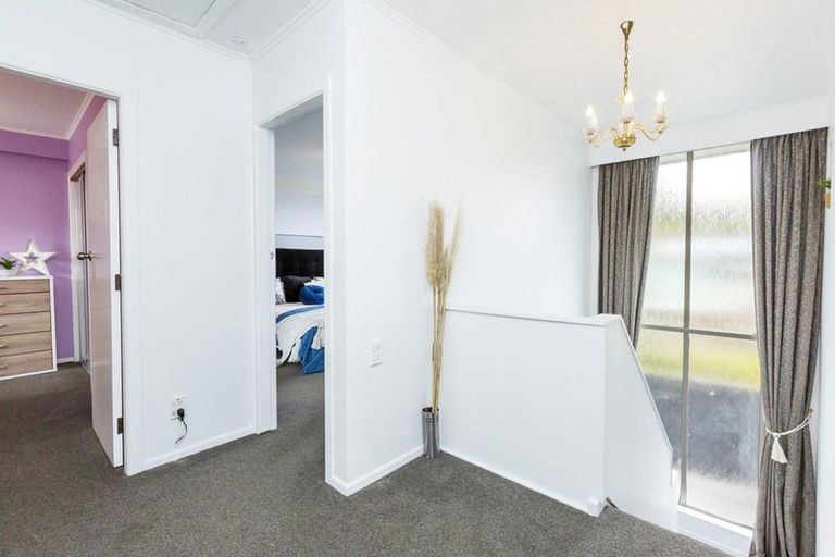 Photo of property in 12c Lane Street, Wallaceville, Upper Hutt, 5018