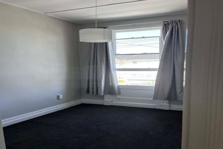 Photo of property in 74 Tinakori Road, Thorndon, Wellington, 6011