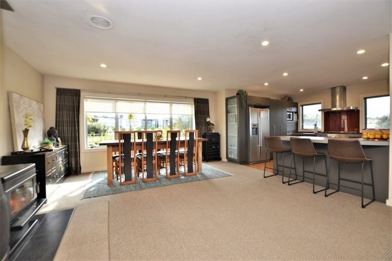 Photo of property in 24 March Brown Place, Nukuhau, Taupo, 3330
