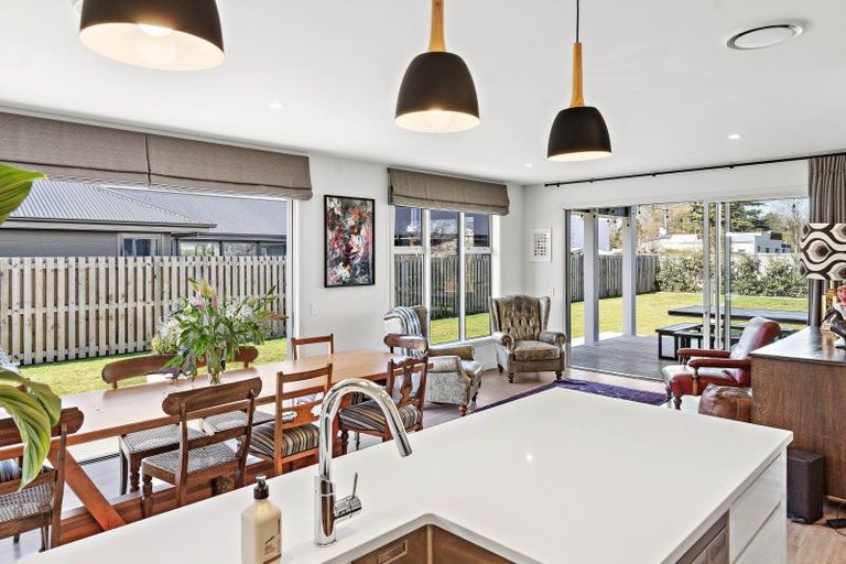 Photo of property in 8 Matai Grove, Greytown, 5712