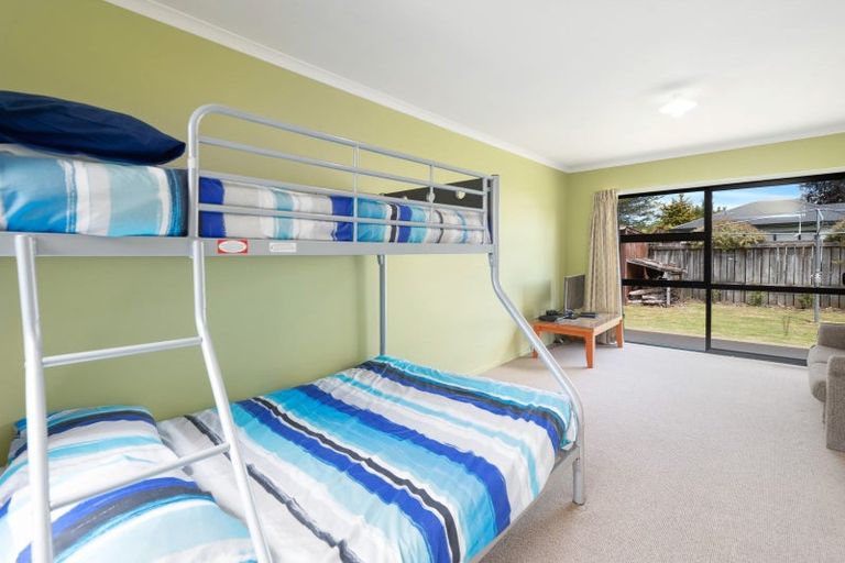 Photo of property in 7 Lakemere Way, Kinloch, Taupo, 3377