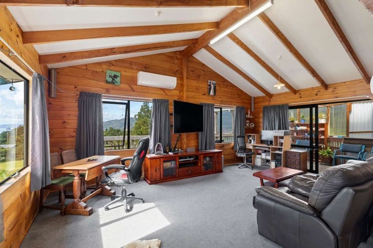 Photo of property in 20 Puriri Place, Tuateawa, Coromandel, 3583