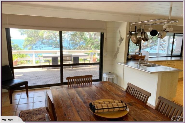 Photo of property in 34 Harbour View Road, Leigh, 0985