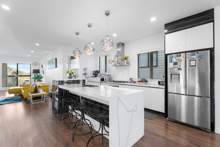 Photo of property in 9 Hermes Road, Flat Bush, Auckland, 2019
