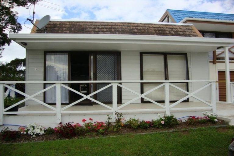 Photo of property in 1 Te Haumi Drive, Paihia, 0200