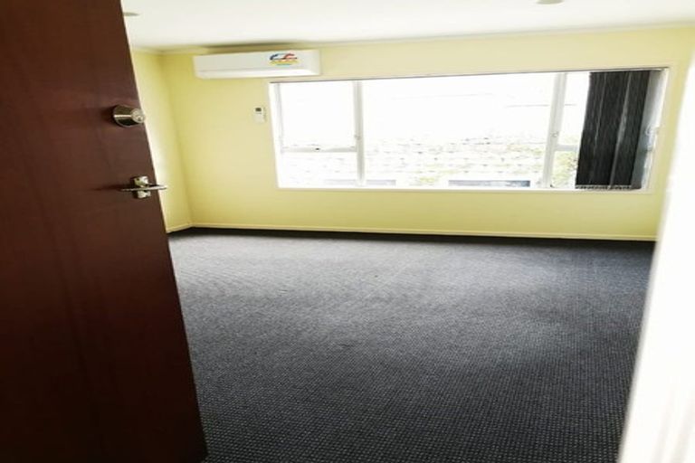 Photo of property in 24 Terry Street, Blockhouse Bay, Auckland, 0600