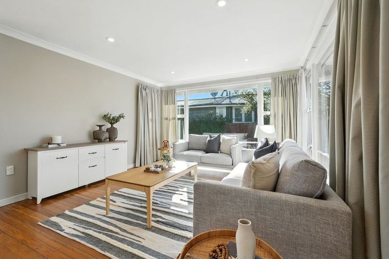 Photo of property in 215 Greers Road, Bryndwr, Christchurch, 8053