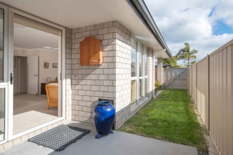 Photo of property in 15 Seashell Drive, Papamoa Beach, Papamoa, 3118