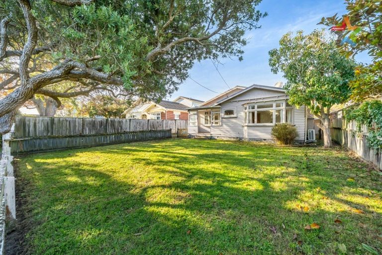 Photo of property in 50 Brook Street, Waterloo, Lower Hutt, 5011