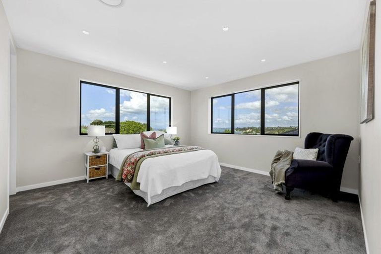 Photo of property in 202 Clovelly Road, Bucklands Beach, Auckland, 2012