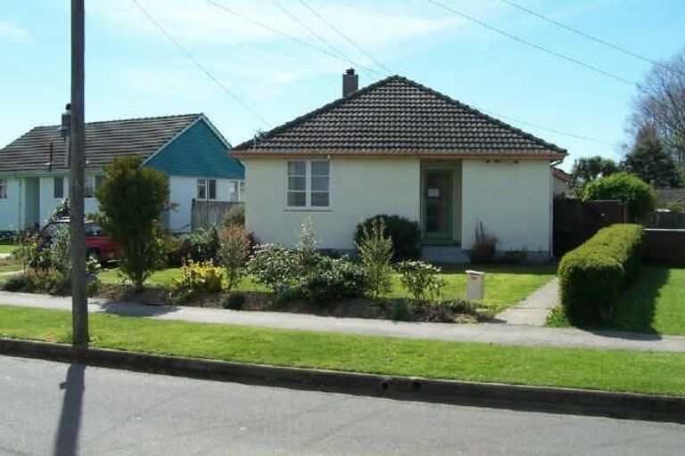 Photo of property in 56 Hoani Street, Northcote, Christchurch, 8052