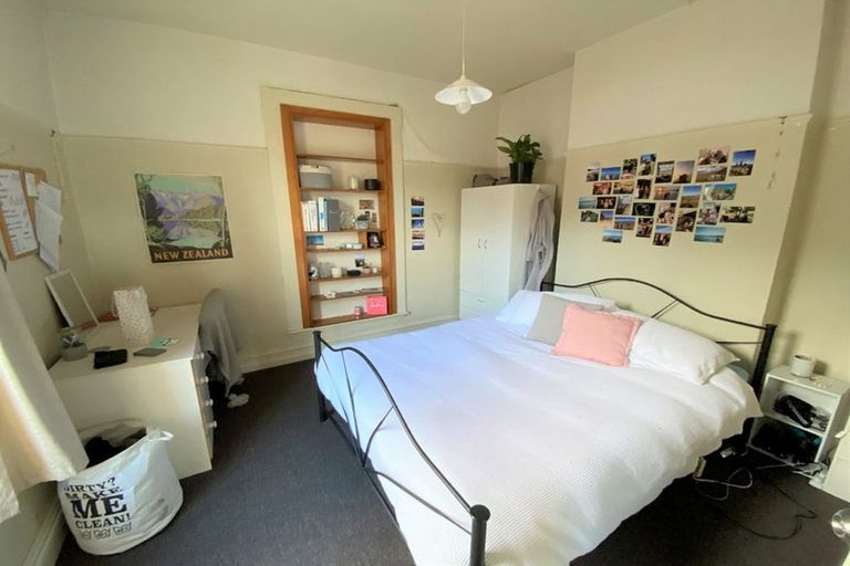 Photo of property in 12 Howe Street, North Dunedin, Dunedin, 9016