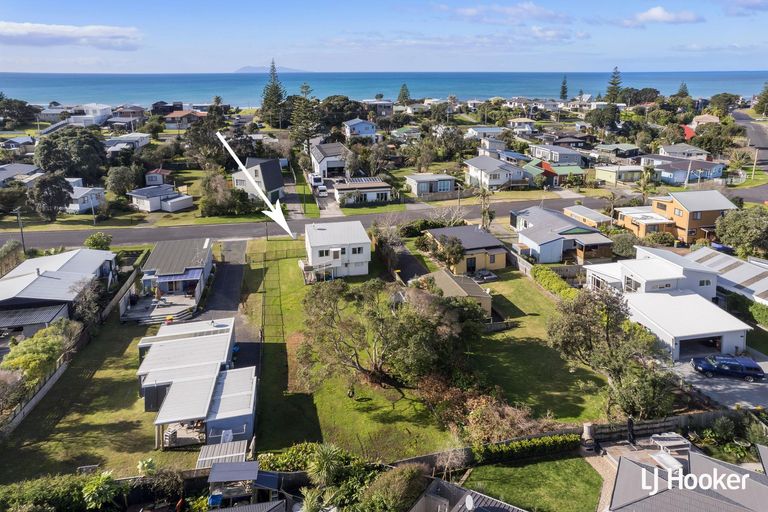 Photo of property in 48 Hillview Road, Waihi Beach, 3611