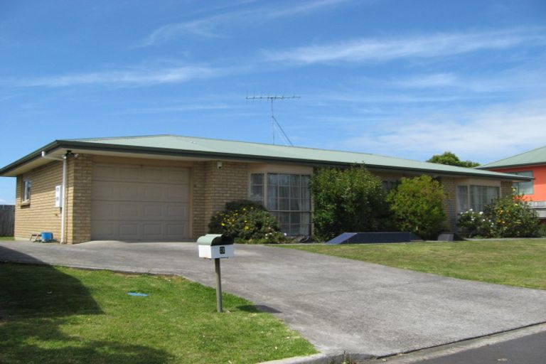 Photo of property in 3 Hocken Place, Mangere Bridge, Auckland, 2022