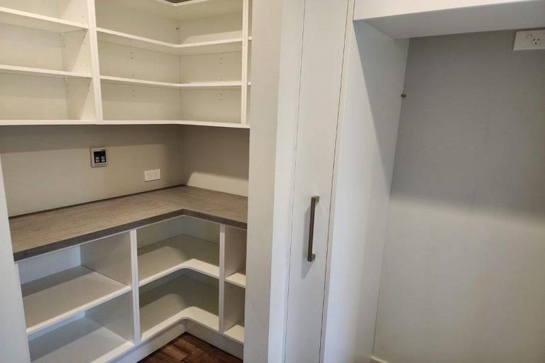 Photo of property in 2 Tara Crescent, Woodend, 7610