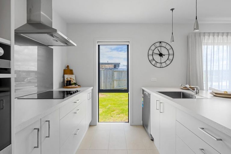 Photo of property in 4 Maru Terrace, Wharewaka, Taupo, 3330