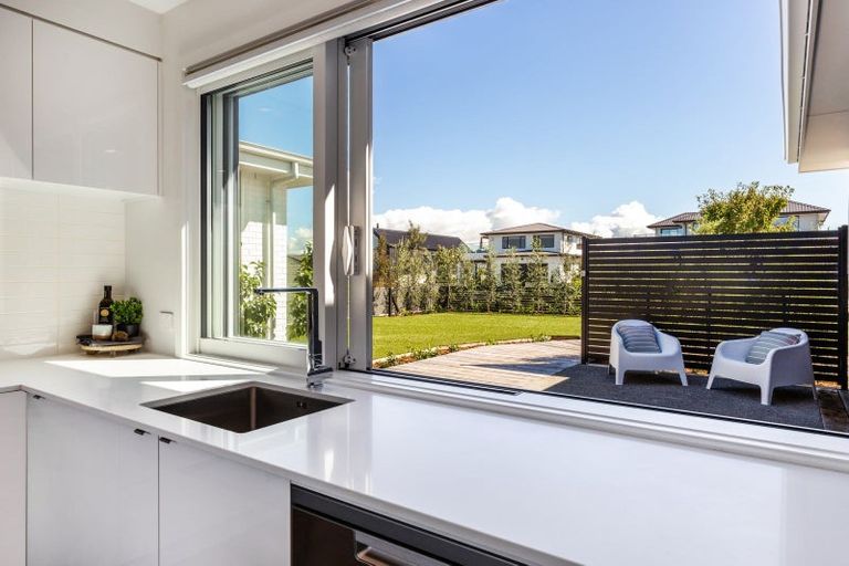 Photo of property in 15 Victory Drive, Wharewaka, Taupo, 3330