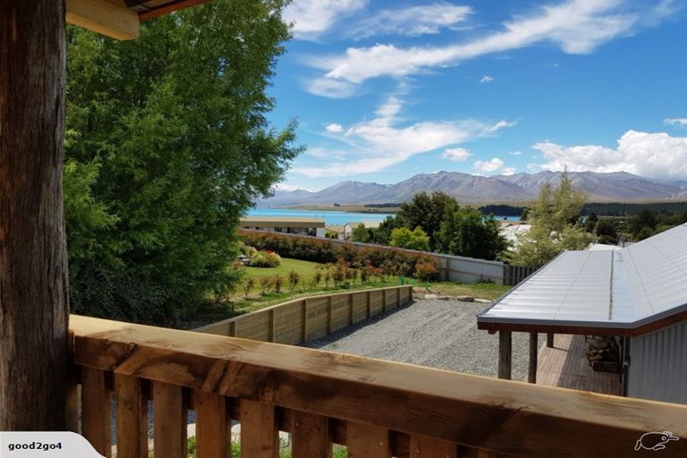 Photo of property in 26 Aorangi Crescent, Lake Tekapo, 7999