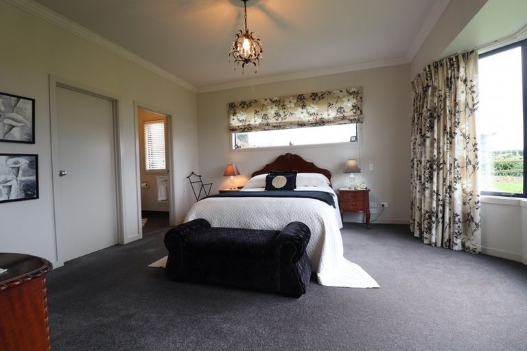 Photo of property in 30 Benzie Road, Woodlands, Invercargill, 9871