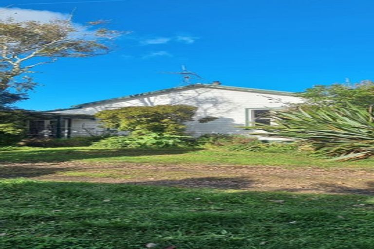 Photo of property in 150 Wirihana Road, Hawera, 4674