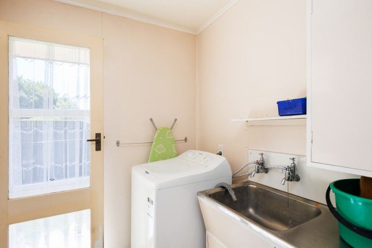 Photo of property in 16 Duke Street, Feilding, 4702