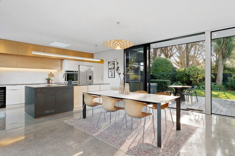 Photo of property in 21 Rochdale Street, Fendalton, Christchurch, 8014