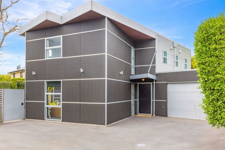 Photo of property in 51 Oxley Avenue, St Albans, Christchurch, 8014