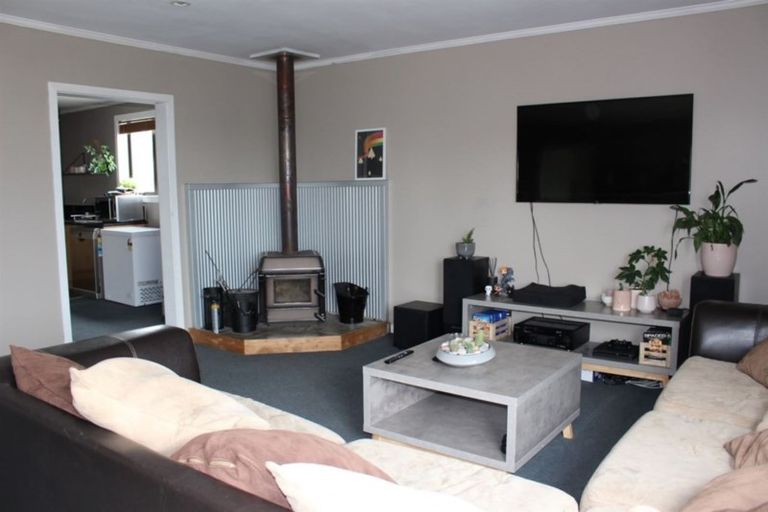 Photo of property in 43 Blake Street, Blaketown, Greymouth, 7805