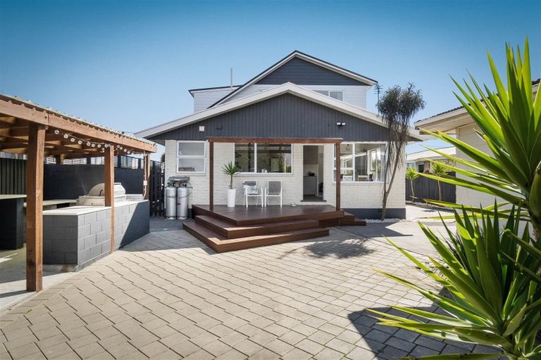 Photo of property in 36 Cutts Road, Russley, Christchurch, 8042