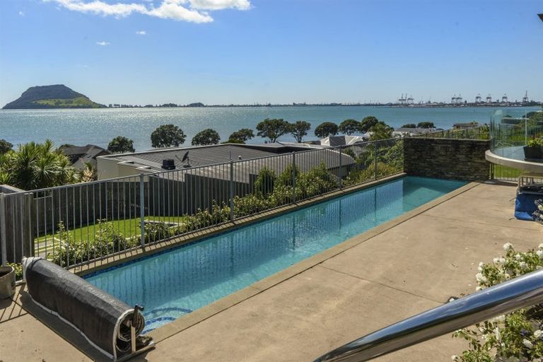 Photo of property in 17 Cooneys Drive, Matua, Tauranga, 3110