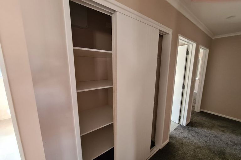 Photo of property in 92b Cargill Street, Papakura, 2110