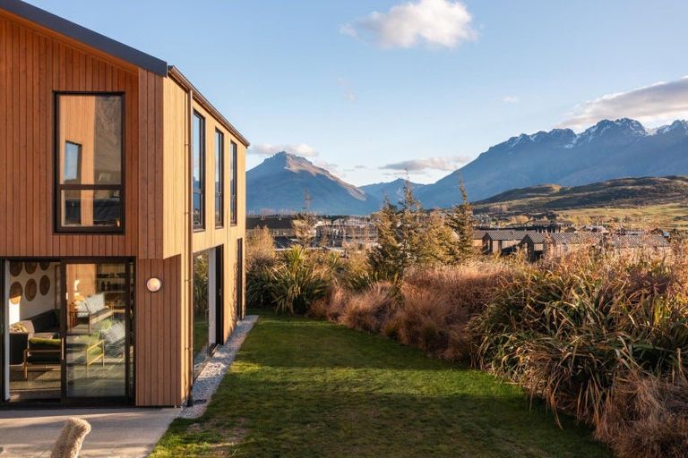 Photo of property in 3 Torridon Court, Jacks Point, Queenstown, 9371