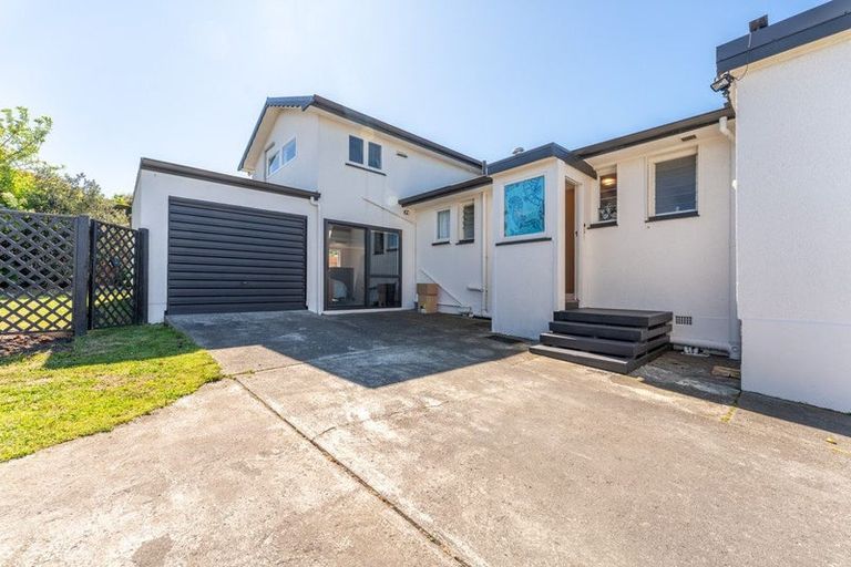 Photo of property in 2/22 Marston Road, Kensington, Timaru, 7910