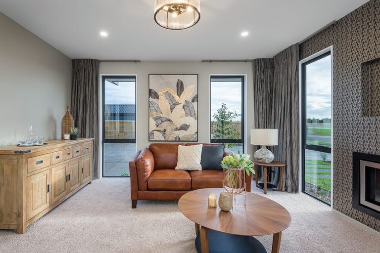 Photo of property in 10 Piwakawaka Place, Leeston, 7632