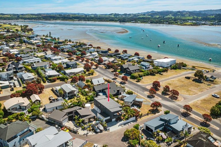 Photo of property in 144 Omaha Drive, Omaha, 0986