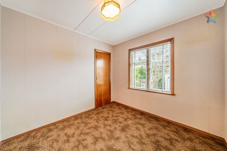 Photo of property in 4 Ashforth Street, Wainuiomata, Lower Hutt, 5014