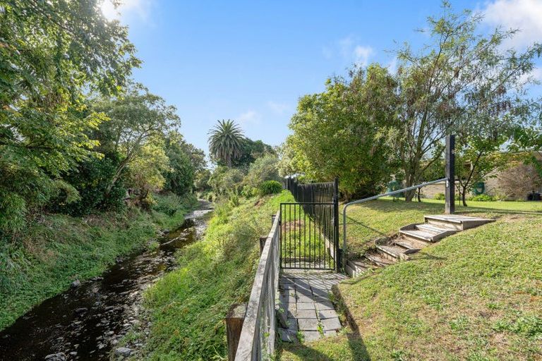 Photo of property in 8 Kimbolton Road, Feilding, 4702