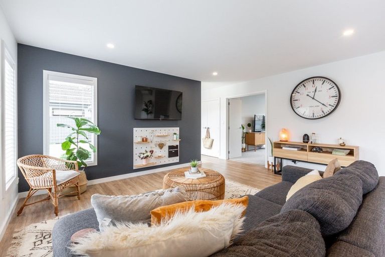 Photo of property in 5 Waterhouse Street, Taradale, Napier, 4112