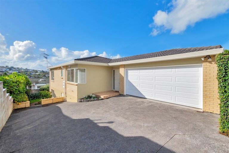 Photo of property in 49 Rangitoto Terrace, Milford, Auckland, 0620