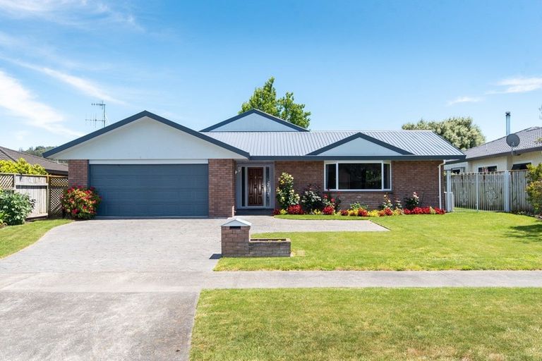 Photo of property in 7 Jacaranda Place, Greenmeadows, Napier, 4112