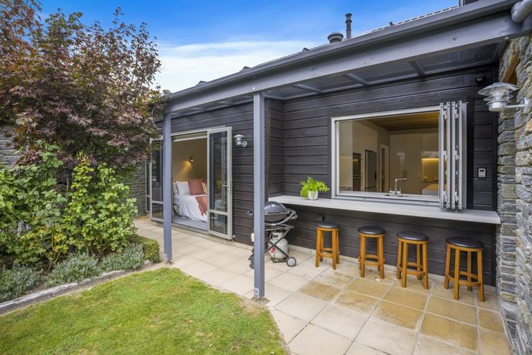 Photo of property in 116 Cotter Avenue, Arrowtown, 9302