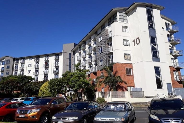 Photo of property in 10d Crown Lynn Place, New Lynn, Auckland, 0600