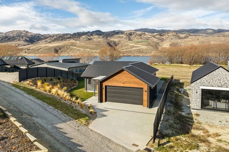 Photo of property in 14 Arion Court, Mount Pisa, Cromwell, 9383