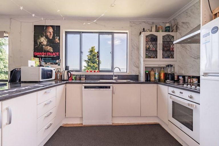 Photo of property in 27 Nore Street, Waihola, Milton, 9073