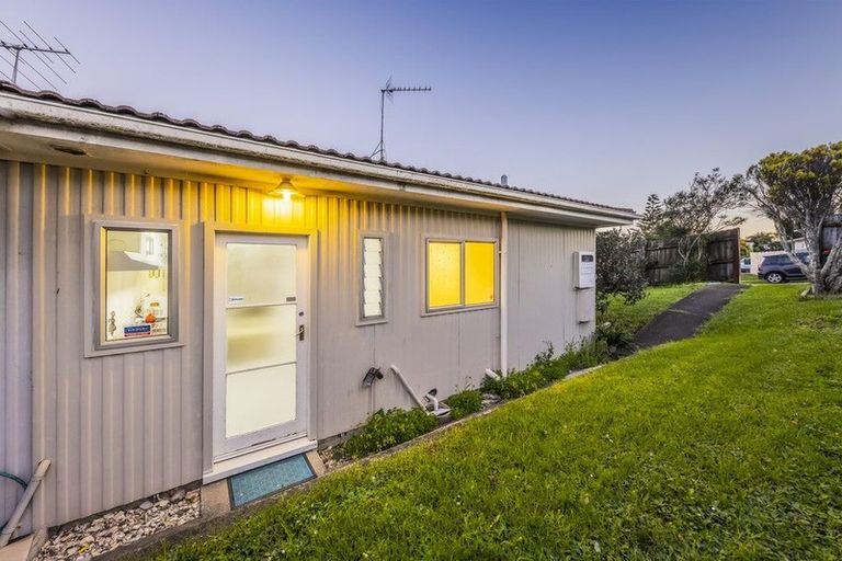 Photo of property in 1/13 Heron Place, Pakuranga Heights, Auckland, 2010