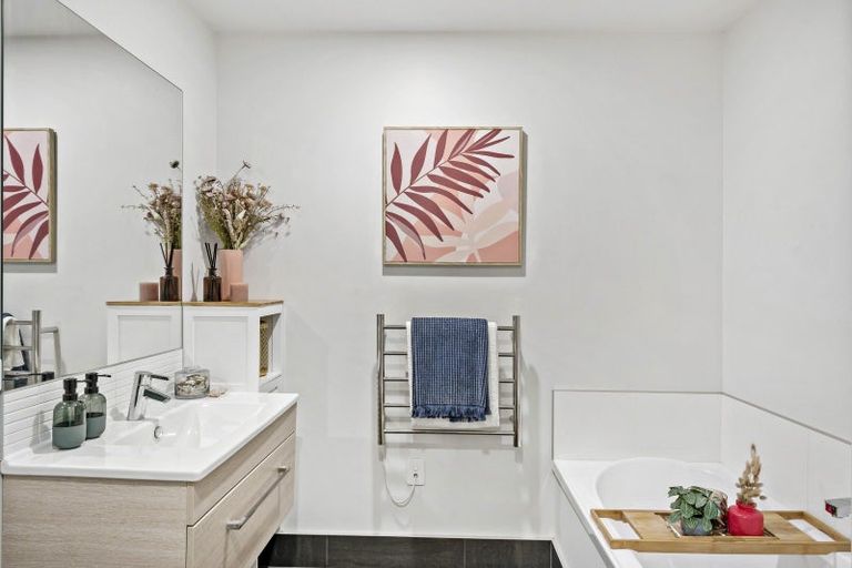 Photo of property in 18/4161 Great North Road, Glen Eden, Auckland, 0602